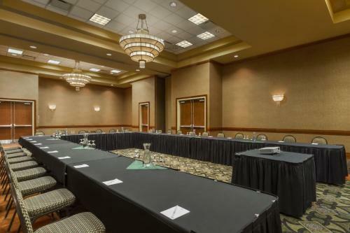 Hotel Embassy Suites Portland - Airport