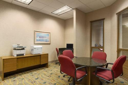 Hotel Embassy Suites Portland - Airport