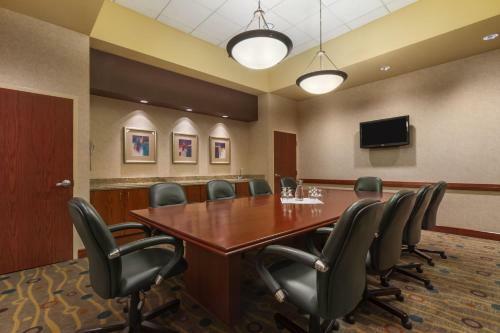 Hotel Embassy Suites Portland - Airport