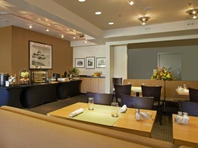 Radisson Hotel Portland Airport