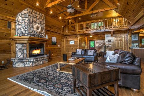 Black Mountain Hilltop Retreat