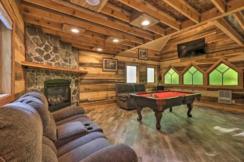 Updated Beech Mountain Home With Deck And Grill!