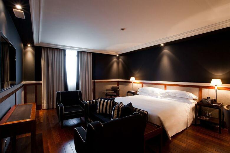 Hotel 1898