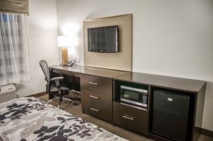 Hotel Sleep Inn & Suites Center
