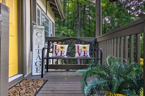 Shaw Creek Cottage With Fire Pit And Forest Views