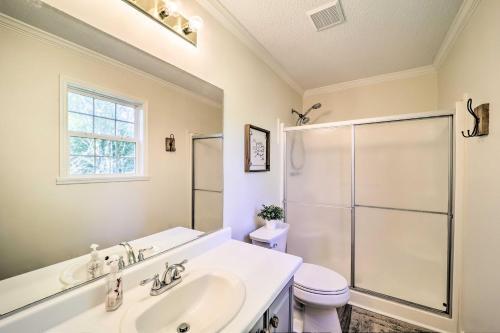 Spacious Cabin Near Ski Resorts And Hiking Trails
