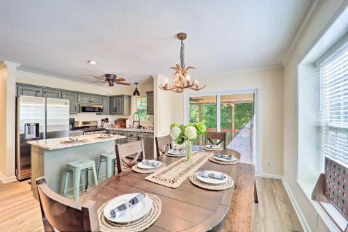 Spacious Cabin Near Ski Resorts And Hiking Trails