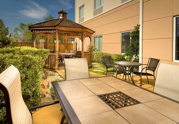 Hotel Fairfield Inn & Suites Marshall
