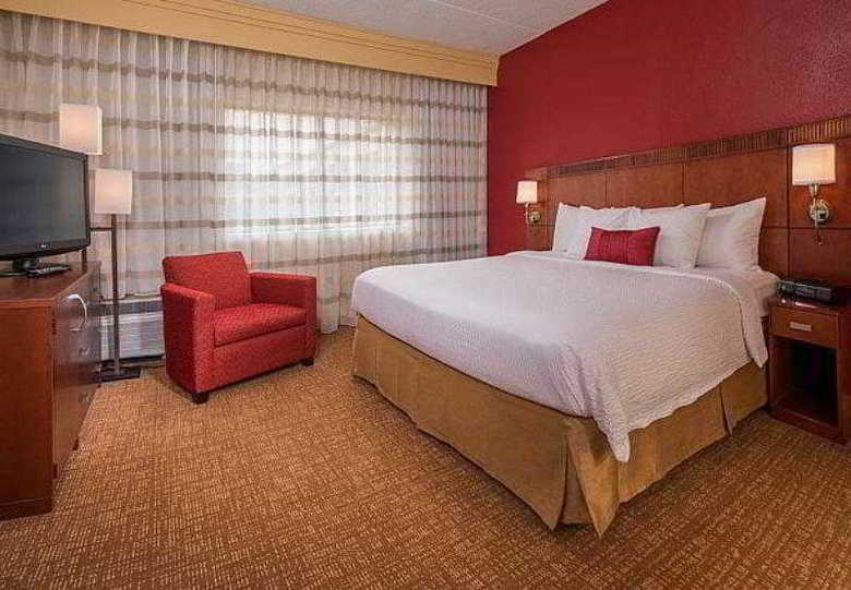 Hotel Courtyard Herndon Reston