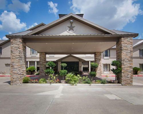 Hotel Comfort Inn & Suites West