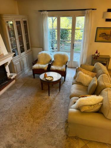 Golf St Endr�ol Private House