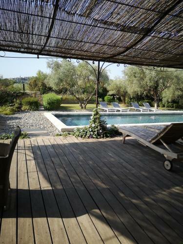 Hostal L'esquiro�