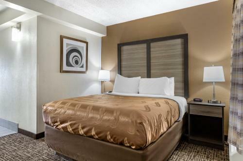 Hotel Quality Inn & Suites