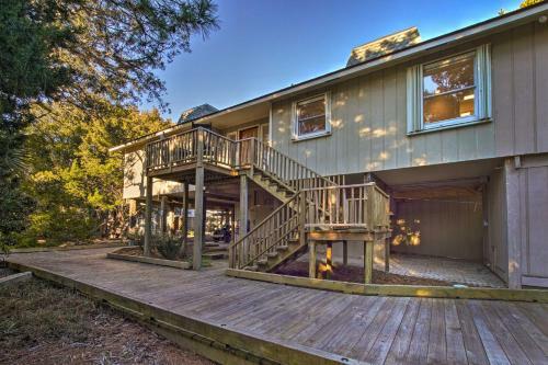 Island House Fire Pit, Golf Carts And 3 Decks!