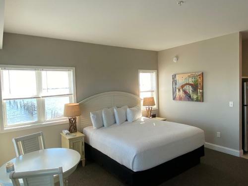 River Hotel Of Southport