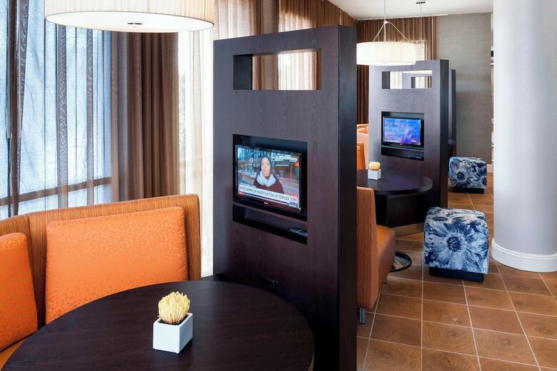 Hotel Courtyard By Marriott Houston North/shenandoah