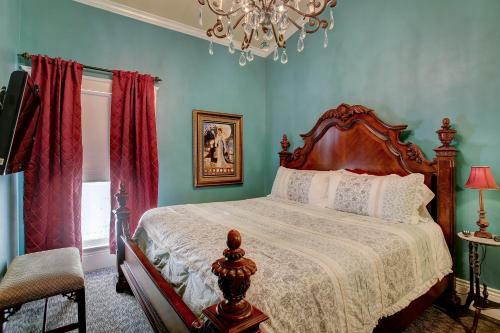 Bed & Breakfast Sara's Inn On The Boulevard