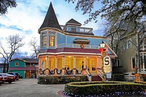 Bed & Breakfast Sara's Inn On The Boulevard