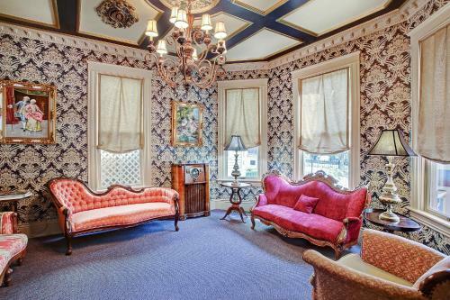 Bed & Breakfast Sara's Inn On The Boulevard