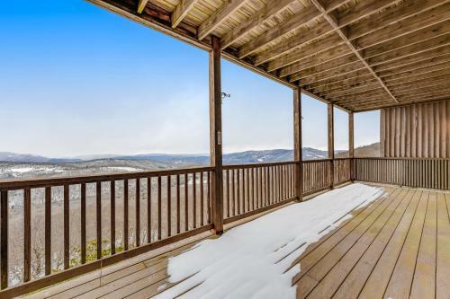 Overlook At The Reserve & 22d