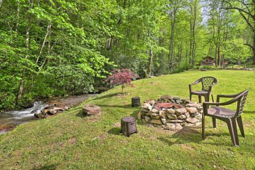 Creekside Home With Fire Pit, Less Than 15 Mi To Hiking