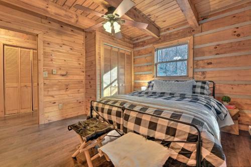 Pet-friendly Whittier Cabin With Covered Porch!