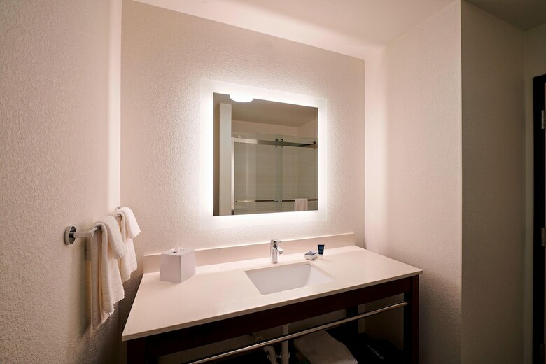 Hotel Four Points By Sheraton Cleveland-eastlake
