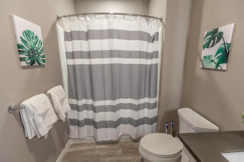Apartamento Frontdesk I The Blonde Apts Downtown Cincinnati