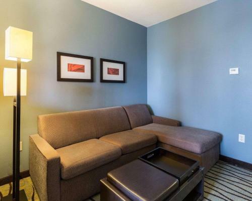 Hotel Comfort Suites Westbelt