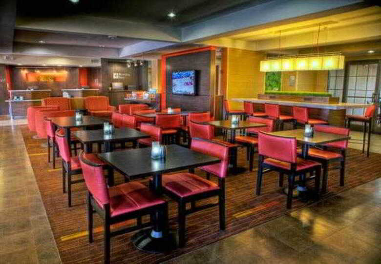 Hotel Courtyard Memphis East/lenox Corporate Park