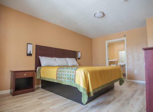 Motel The Crossroads Hotel And Suites Irving