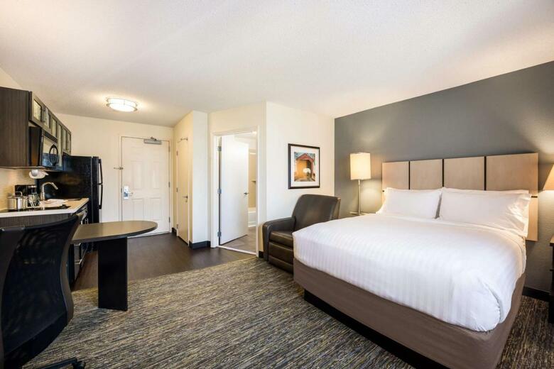 Hotel Candlewood Suites City Centre I-10