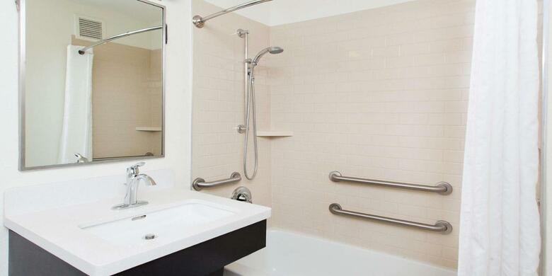 Hotel Candlewood Suites City Centre I-10