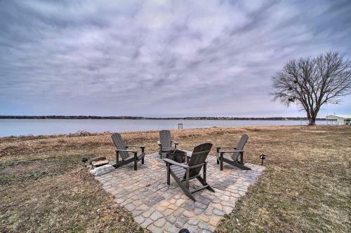 Waterfront Disney Getaway With Private Beach!