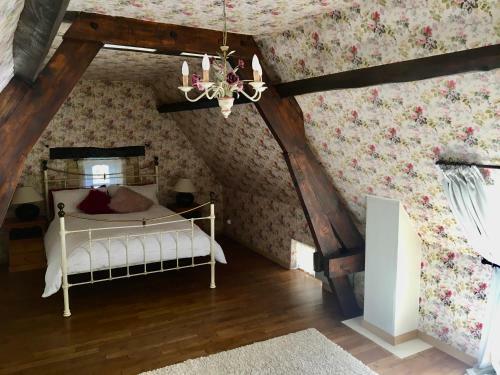 Le Petit Chateau - Adults Only Property