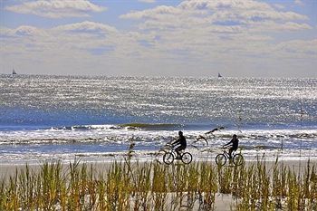 Hotel Tides Folly Beach