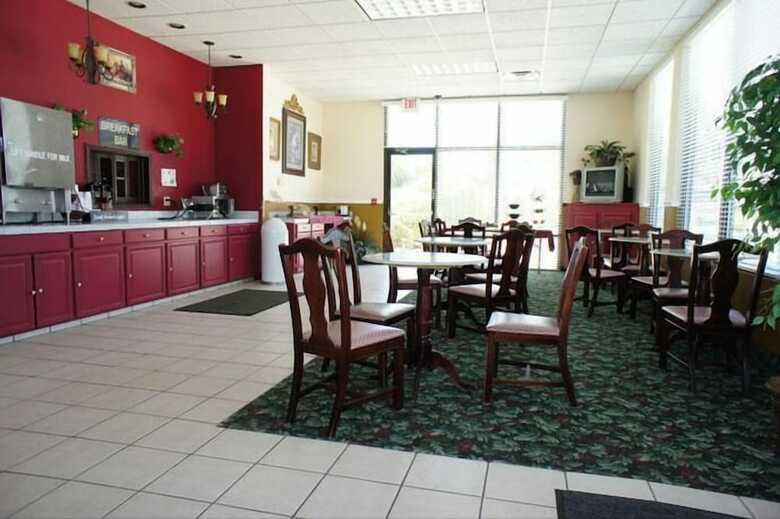 Lincoln Inn Express Hotel And Suites