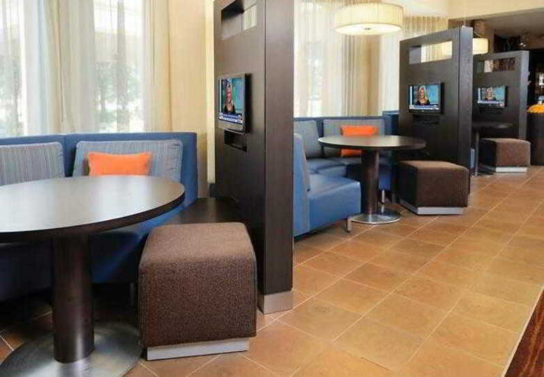 Hotel Courtyard By Marriott Oklahoma City Airport