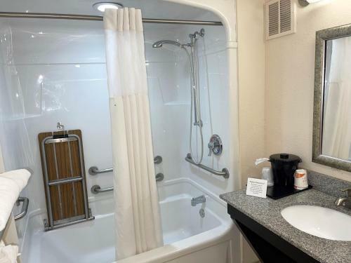 Hotel Quality Inn And Suites Oklahoma City