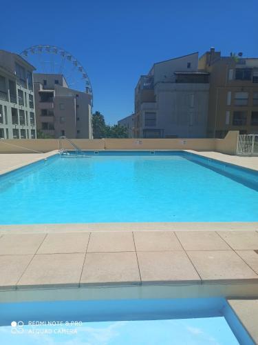 Apartamento Studio Centre Port Avec Piscine