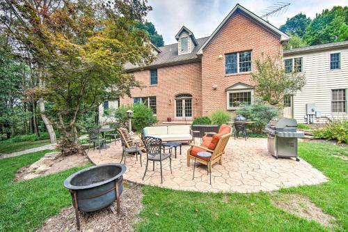Extravagant Atglen Manor With Private 60 Acre Land!