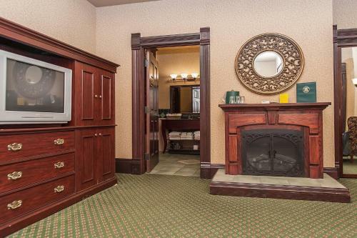 Hickok's Hotel And Gaming