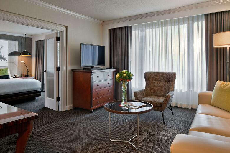 Hotel The Logan