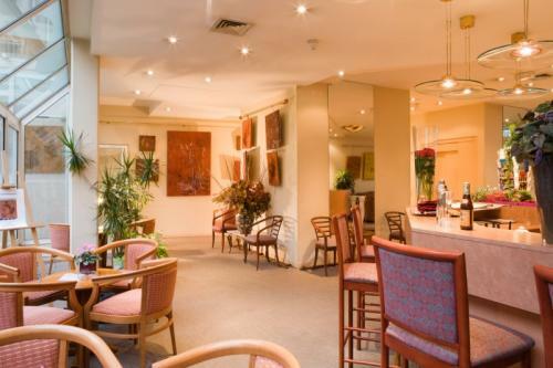 Hotel Tribe Paris Batignolles