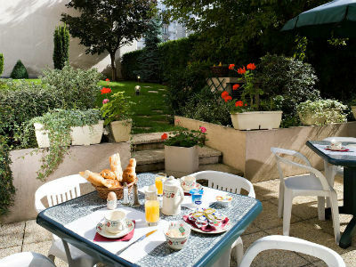 Hotel Tribe Paris Batignolles