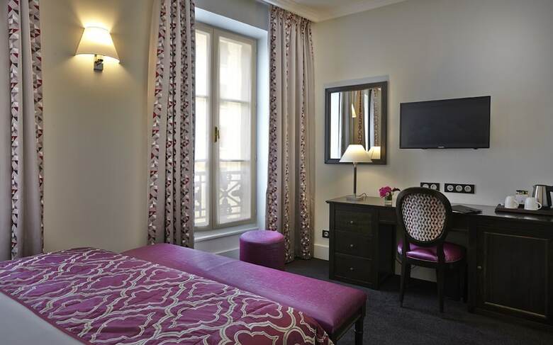 Hotel Royal Saint Honore