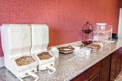 Hotel Rodeway Inn And Suites Sublimity