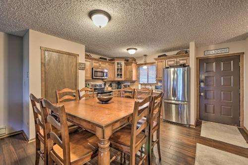 Tannersville Townhome With Deck Less Than 1 Mi To Ski!