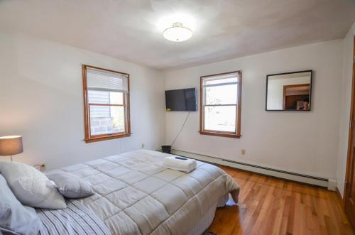 Michie House - Providence Gano St