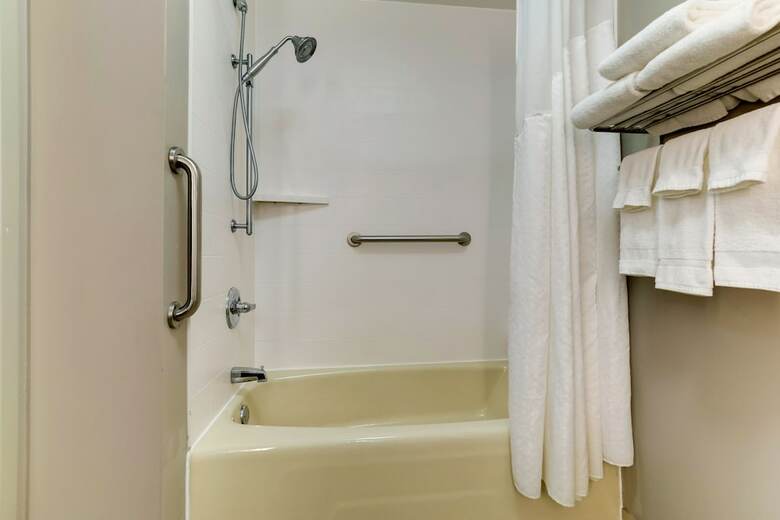 Holiday Inn Express Hotel & Suites Bryan-montpelier